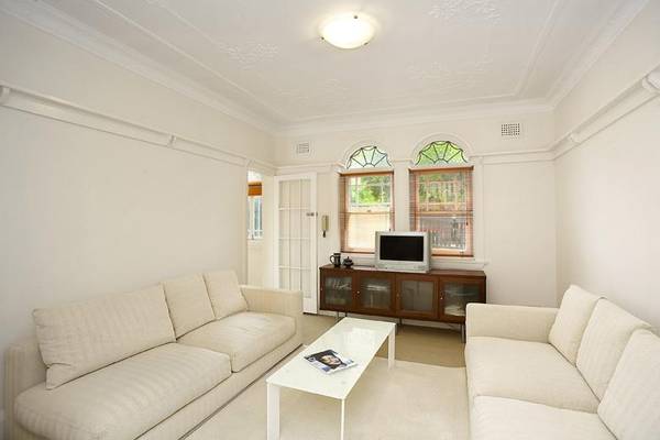 LEASED BY MICHAEL MURRAY!!!!! Picture 2