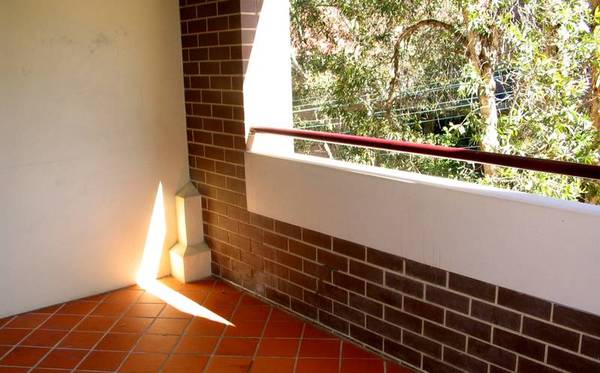 LEASED BY MICHAEL MURRAY!!!!! Picture 3