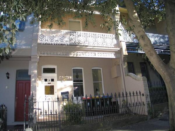 LEASED BY MICHAEL MURRAY!!!!! Picture 1