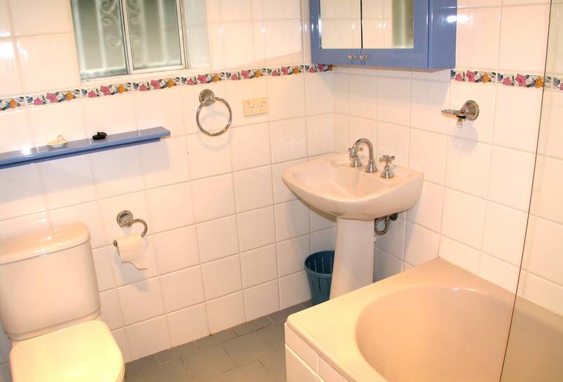 LEASED BY MICHAEL MURRAY!!!!! Picture