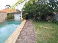 FAMILY HOME WITH POOL & LUG Picture