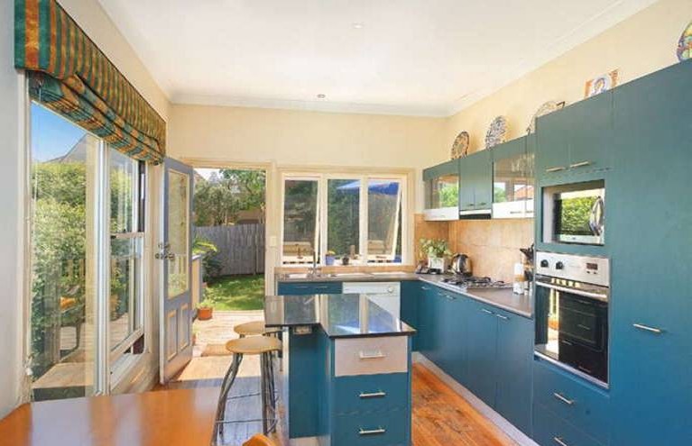 LEASED BY MICHAEL MURRAY!!!!! Picture