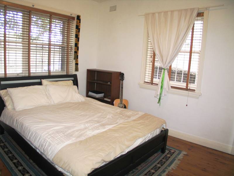 LEASED BY MICHAEL MURRAY!!!!! Picture