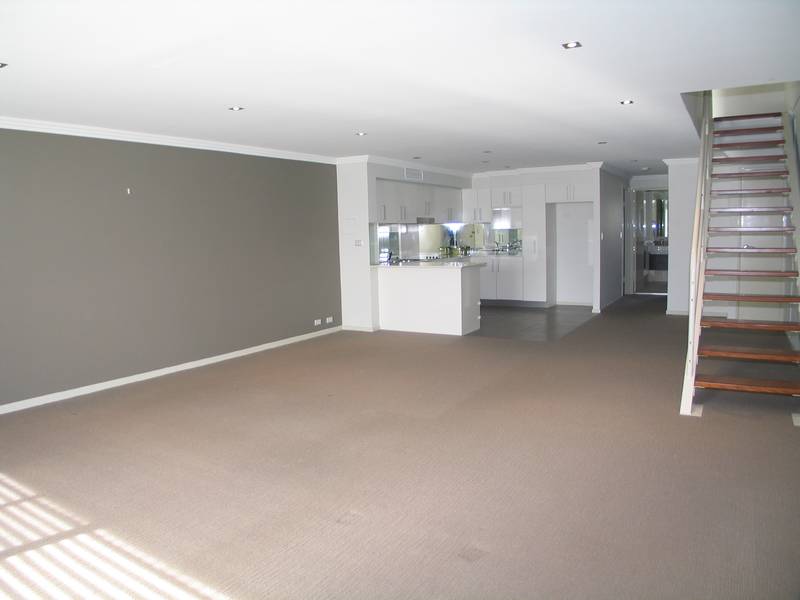 NEW YORK STYLE APARTMENT Picture 1