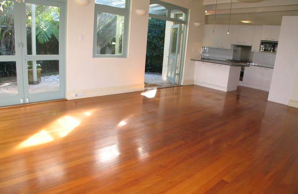 LEASED BY MICHAEL MURRAY!!!!! Picture 3