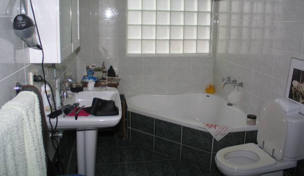 LEASED BY MICHAEL MURRAY!!!!! Picture 3