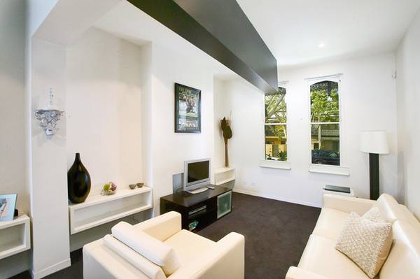 LEASED BY PETER GILLMAN!!!! Picture 2