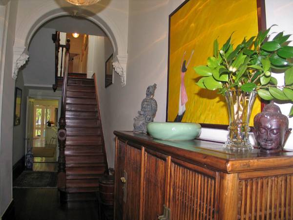 LEASED !!!! IMMACULATE VICTORIAN STYLE TERRACE Picture 2