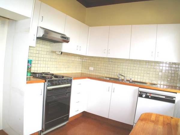 LEASED BY MICHAEL MURRAY!!!!! Picture 3