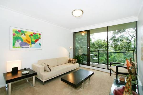 SUPERB BUSHLAND ASPECT Picture 2