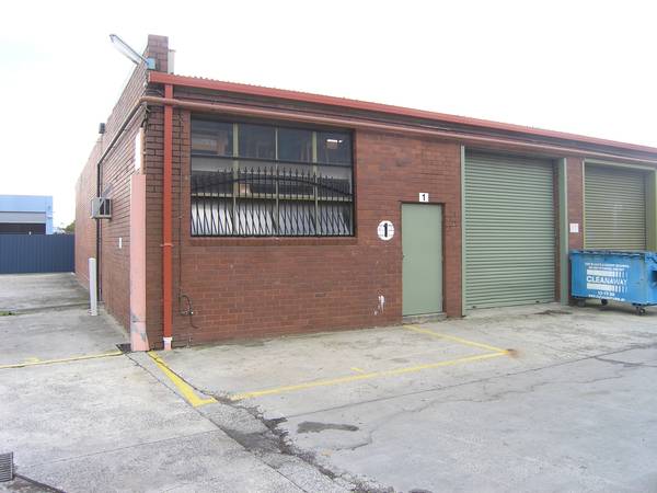 BARGAIN BUYING!!! Picture 1