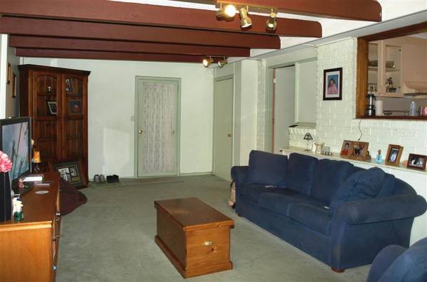 RARE CORNER OPPORTUNITY! Picture 2