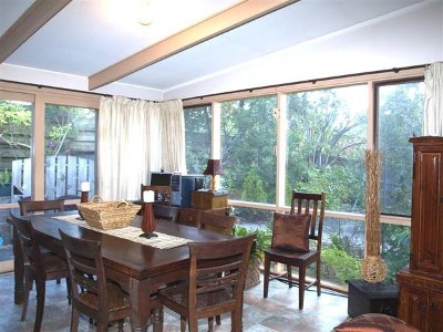 1000SQM OF PRIVACY IN A QUIET COURT Picture 1000SQM OF PRIVACY IN A QUIET COURT Picture