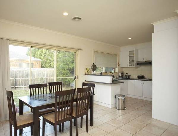 ROOM TO MOVE Picture 2