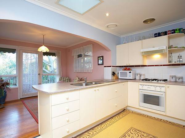 Location To Love- Space To Live! Picture