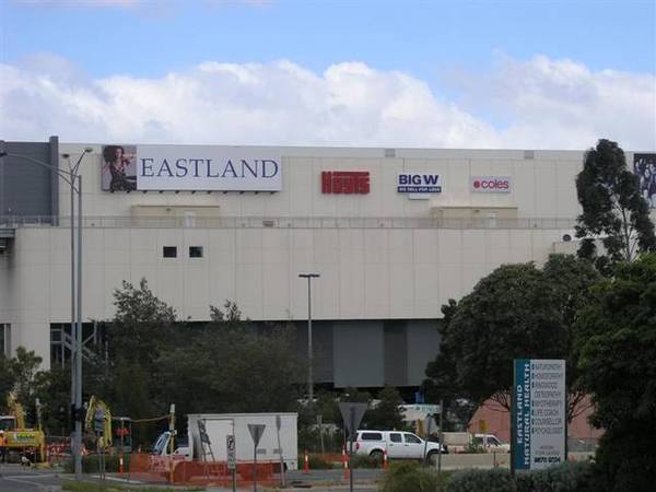 RINGWOOD CENTRAL LOCATION Picture