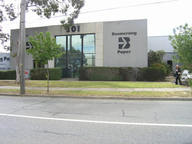 IS THIS YOUR NEW HEADQUARTERS! Picture 1