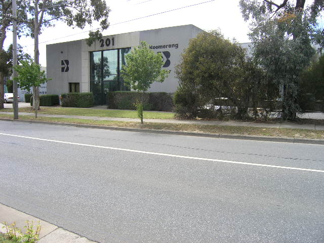 Massive Corporate Headquaters! Picture 1