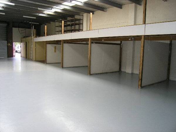 CHEAP RENT !!! LANDLORD WANTS IT LET! Picture 3