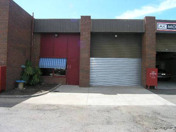 CHEAP RENT !!! LANDLORD WANTS IT LET! Picture 1