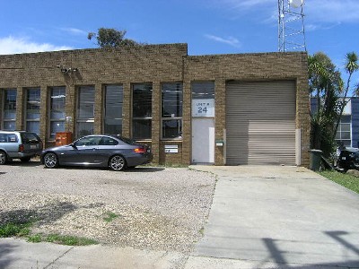 EASY ACCESS! RENT FREE PERIOD AVALIABLE! Picture