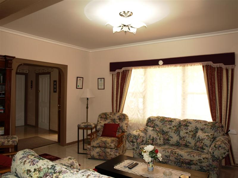 BEST OF BOTH WORLDS Picture 3