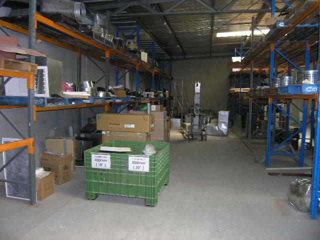 WAREHOUSE WITH SHOWROOM! Picture