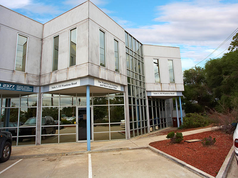 JUST SIT BACK & RELAX Picture 1