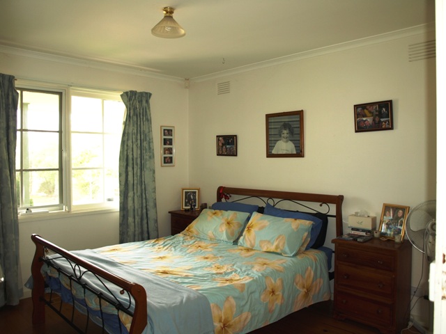 WHY KEEP RENTING?
RINGWOOD CENTRAL! Picture 3