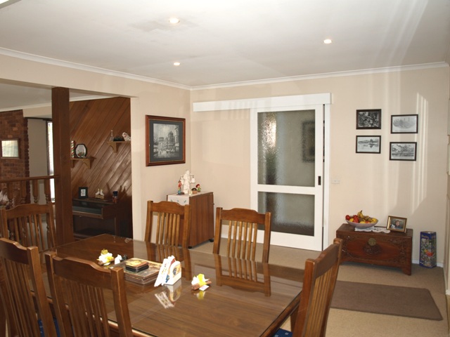 FAMILY LIVING Picture 3