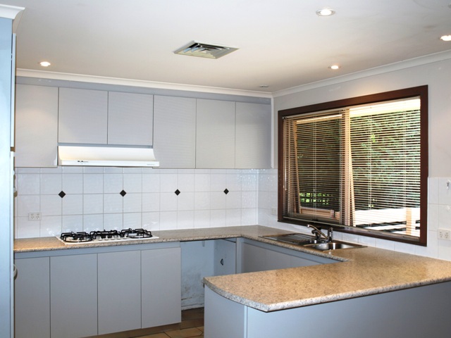 ROOM FOR EVERYONE! Picture 2