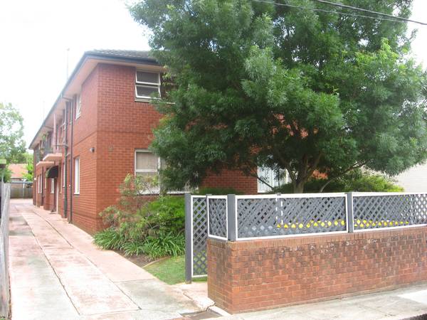 Renovated Two Bedroom Unit Picture 1