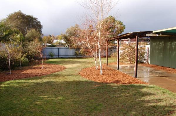 EXCELLENT LOCATION Picture