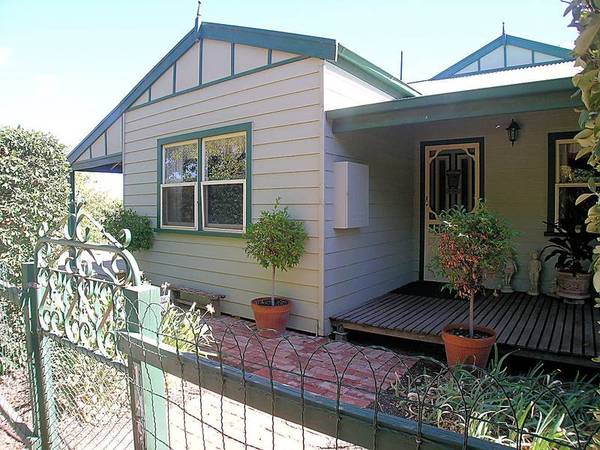 HEARTBREAKINGLY BEAUTIFUL Picture