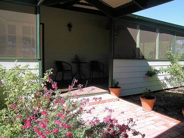 HEARTBREAKINGLY BEAUTIFUL Picture