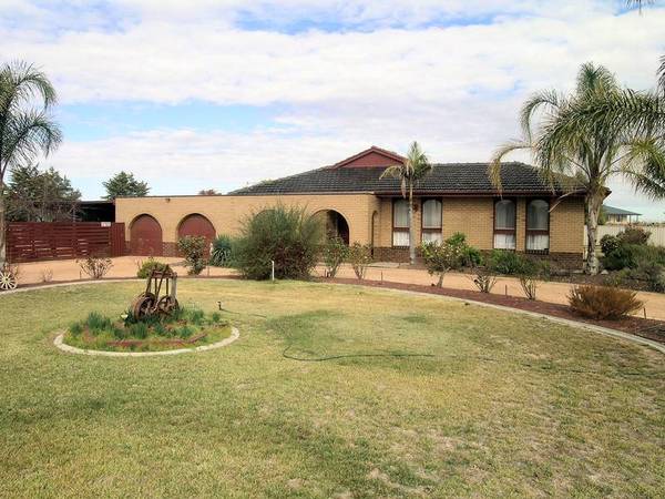 WITH THE FAMILY IN MIND Picture 2