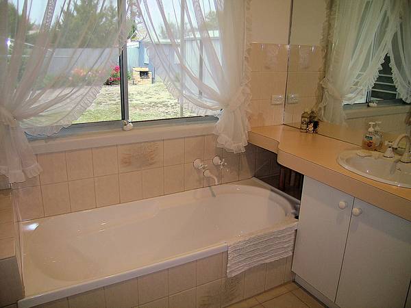 JUST IMMACULATE Picture 3