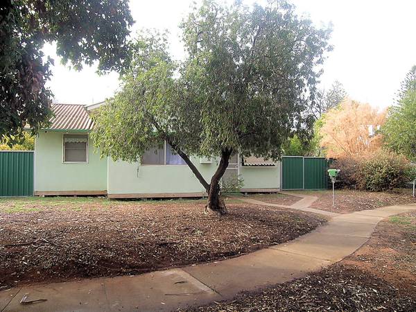 MOST AFFORDABLE HOME IN SUNRAYSIA Picture 1