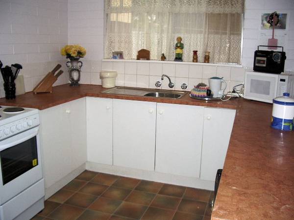 FIRST INVESTMENT Picture 2