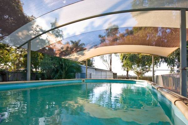 COMPLETE PACKAGE Picture 3