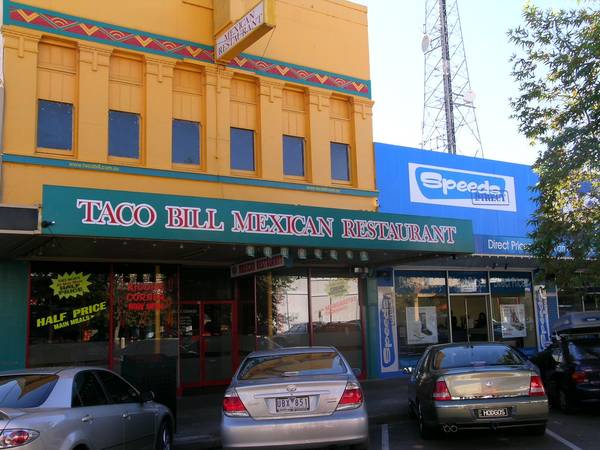 PROMINENT LOCATION MULTIPLE USES Picture 3