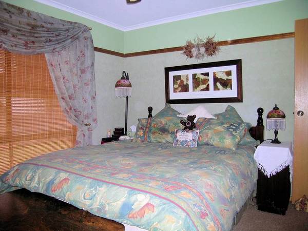 JUST FEELS LIKE HOME! Picture 3