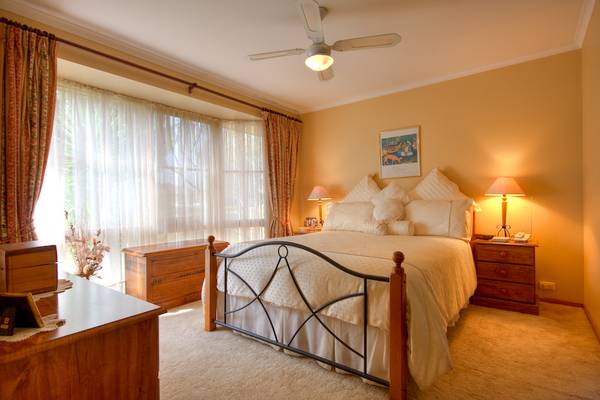 ABSOLUTELY IMMACULATE Picture 2