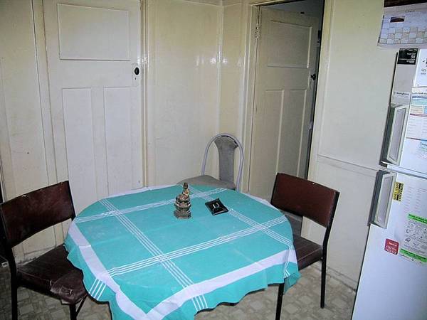 PRIME LOCATION Picture 3