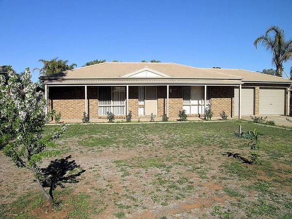 FAMILY FAVOURTIE Picture 2