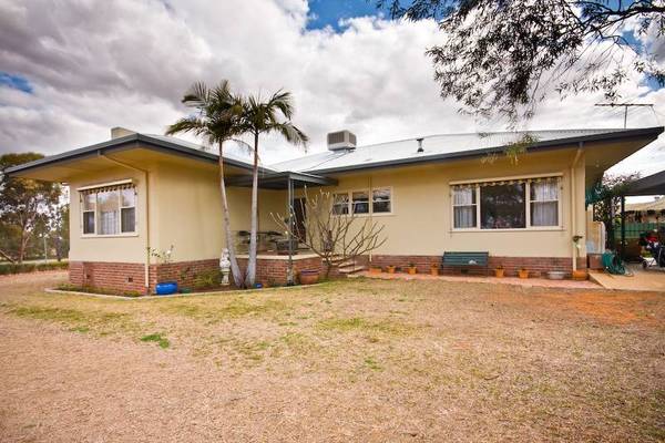 HIDDEN PIECE OF PARADISE Picture