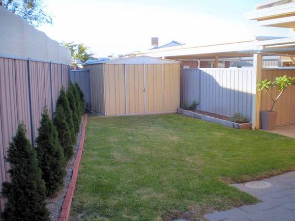 WHAT A WONDERFUL LITTLE HOME Picture 2