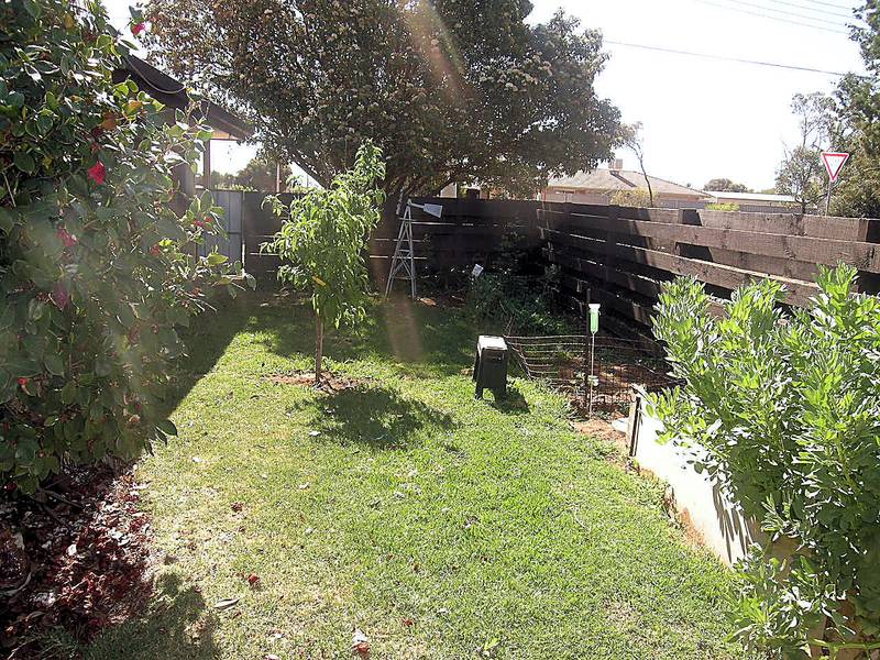 WHAT A WONDERFUL LITTLE HOME Picture 2