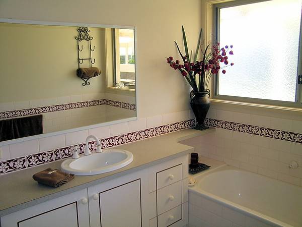 MOVE IN AND RELAX Picture 3