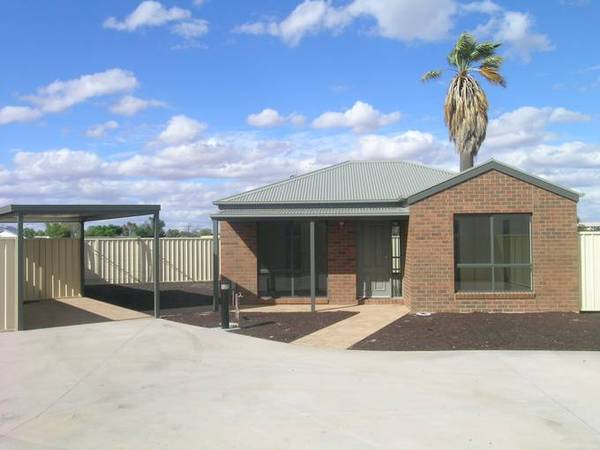 AFFORDABLE BRAND NEW QUALITY TOWNHOUSE - STOP RENTING TODAY Picture AFFORDABLE BRAND NEW QUALITY TOWNHOUSE - STOP RENTING TODAY Picture